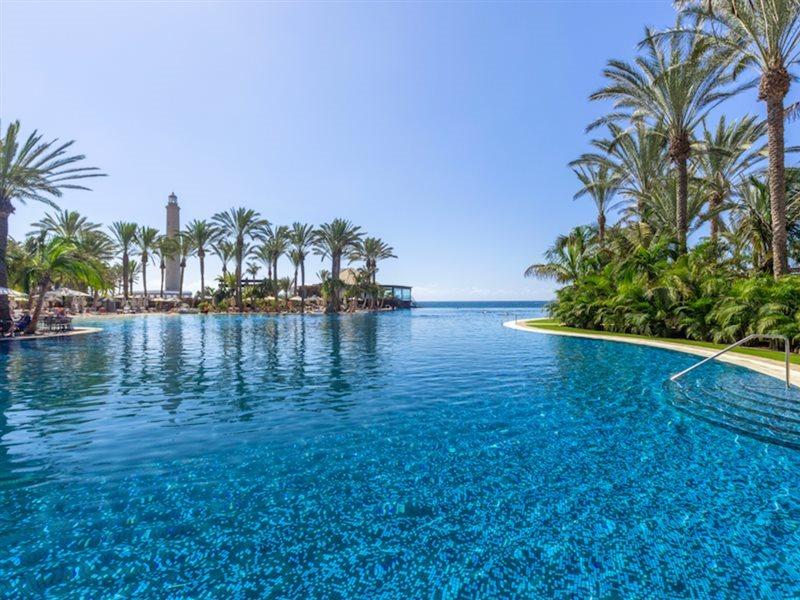 Lopesan Costa Meloneras Resort & Spa Ngoại thất bức ảnh Infinity pool at the Royal Beach Hotel, Cyprus
