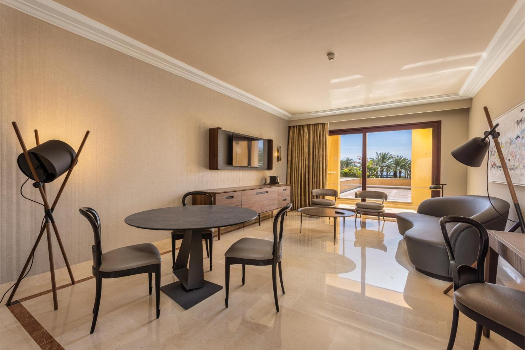 Lopesan Costa Meloneras Resort & Spa Phòng bức ảnh A living room